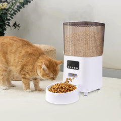 Distributeur Automatique de Croquettes – Nourrissez Votre Animal Sans Soucis